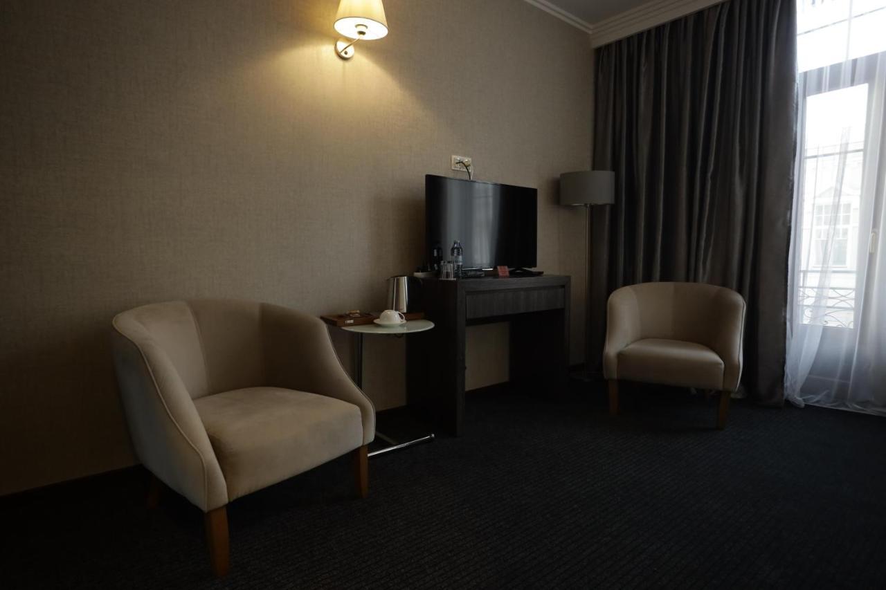 Redline Hotel Tbilisi Exterior photo